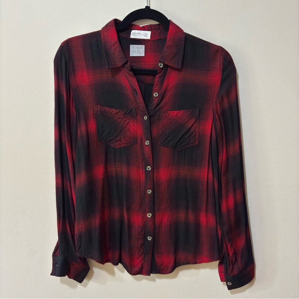 🌸Maurices Red and Black Checkered Shirt